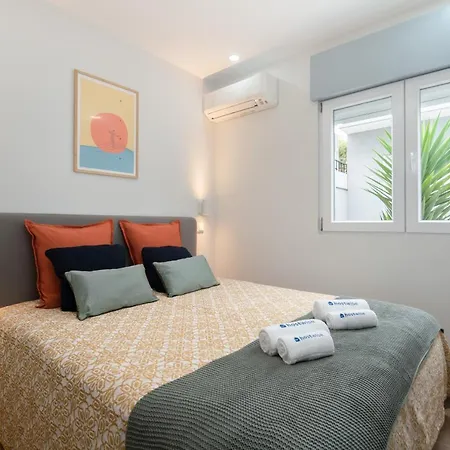 Charming Bright House W/ Garden Porto