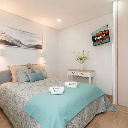 Charming Bright House W/ Garden Holiday home